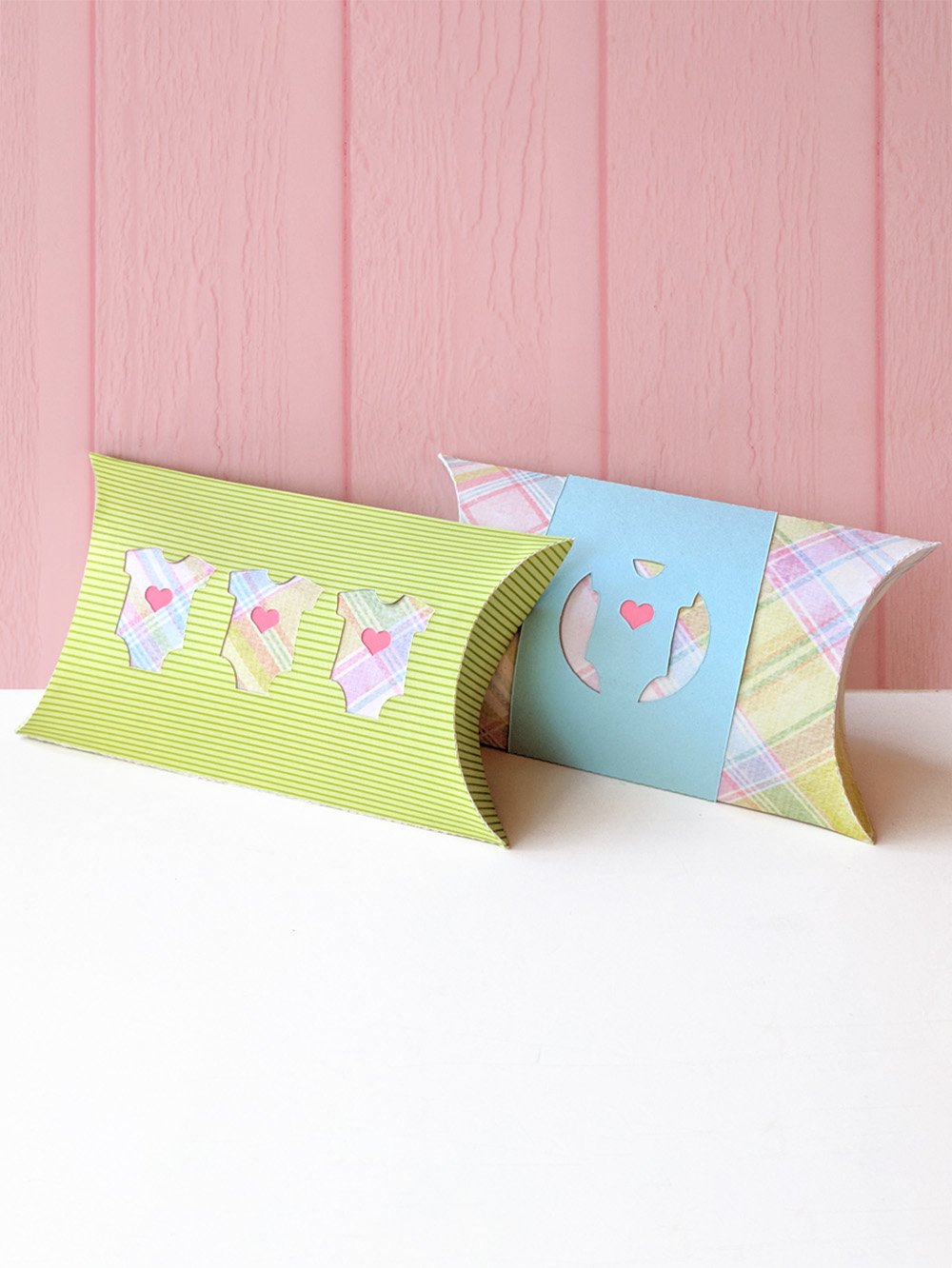 Custom Kraft Paper Gift Pillow Boxes