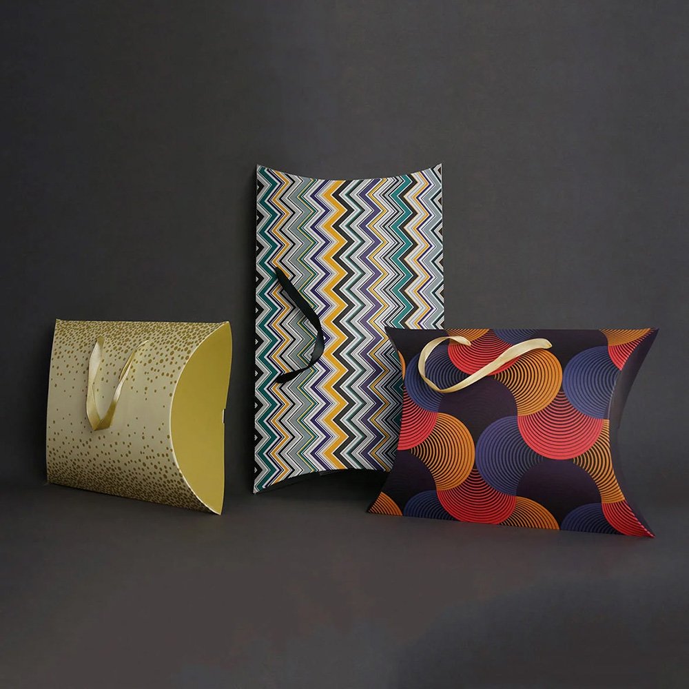 Custom Kraft Paper Gift Pillow Boxes