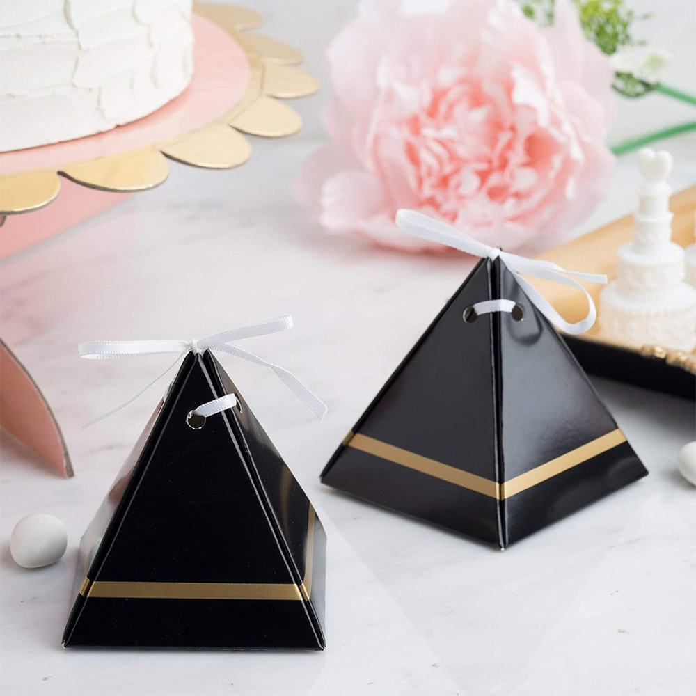 Custom Pyramid Boxes