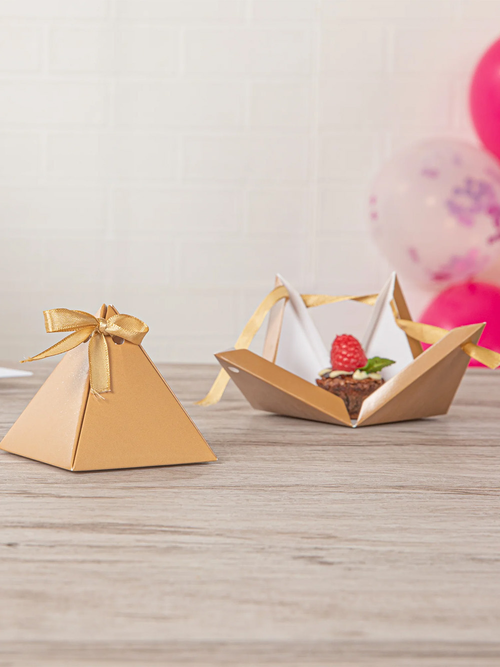 Custom Pyramid Boxes