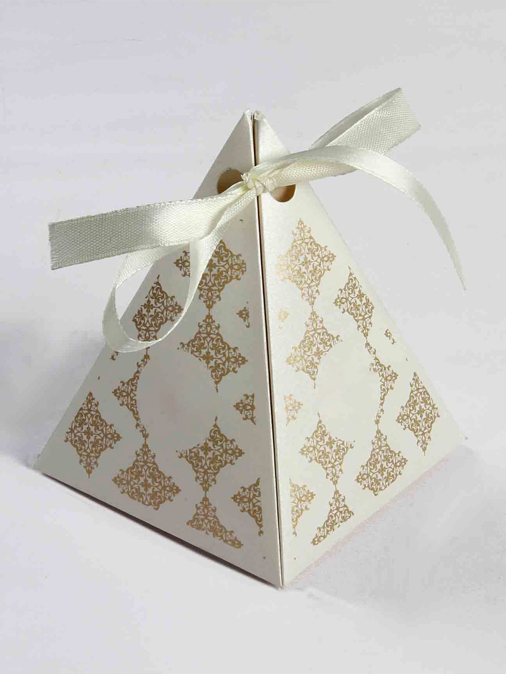 Custom Pyramid Boxes