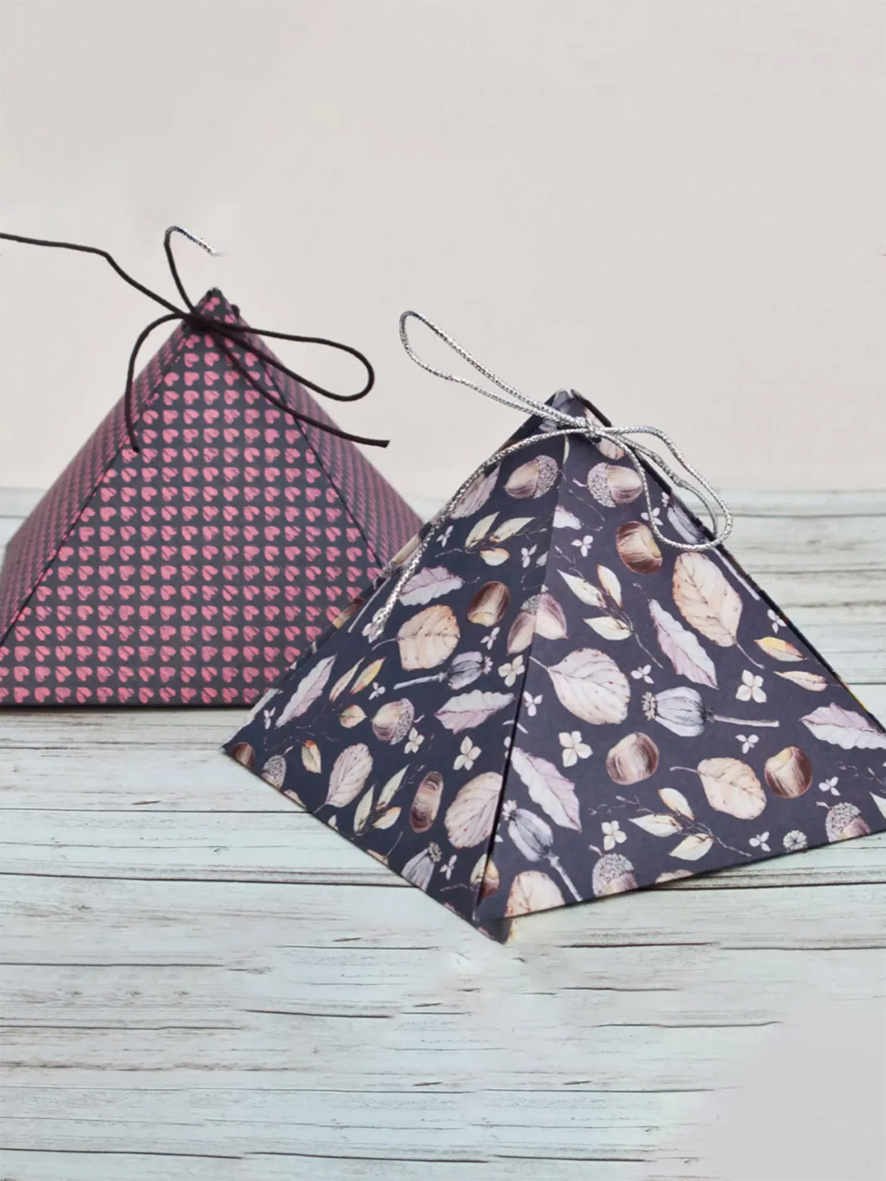 Custom Pyramid Boxes