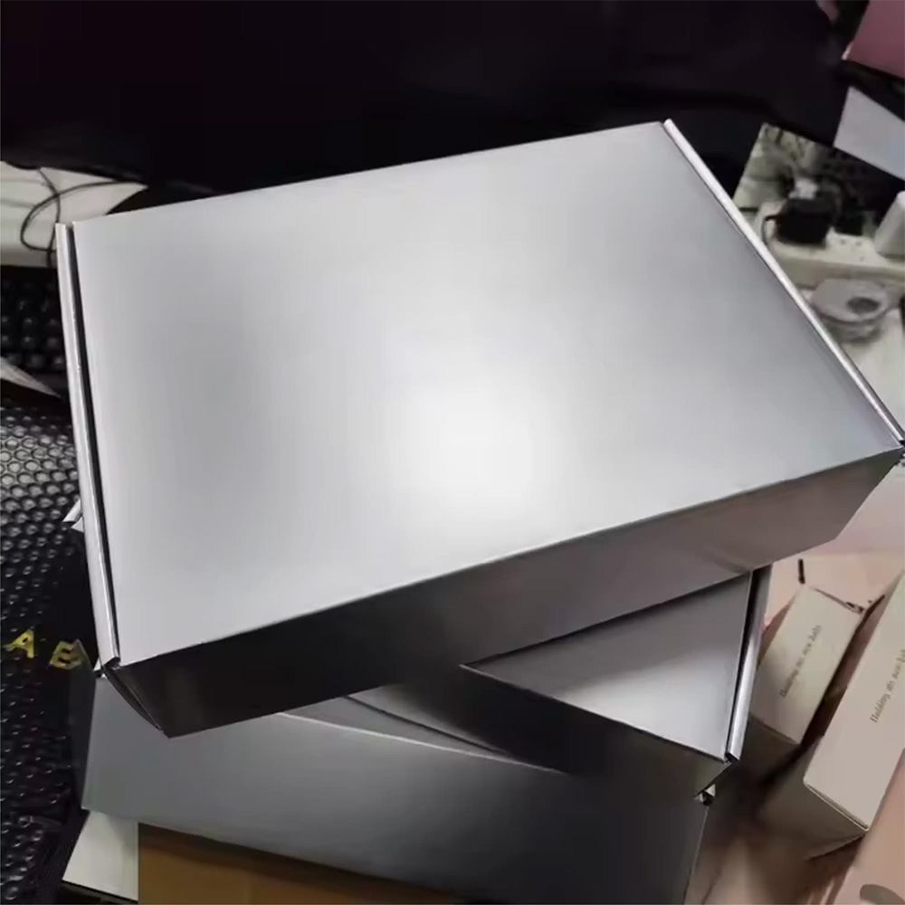 Custom Silver Foiling Boxes