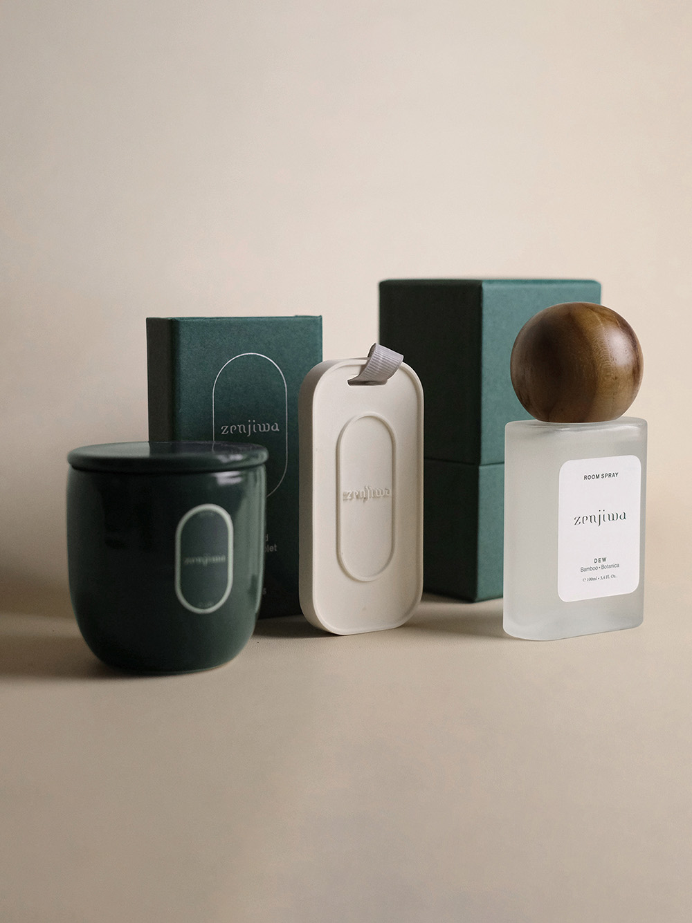 Custom candle boxes wholesale in the UK with printed logo packaging for jar candles, scented candles and gift sets