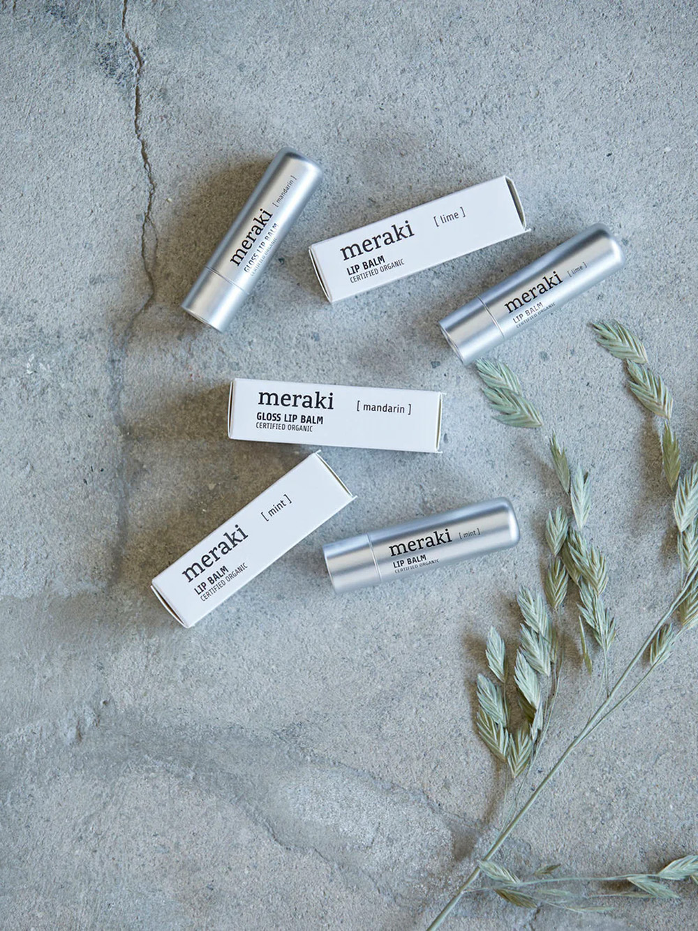 Wholesale custom lip balm boxes for cosmetic brands