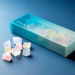 Eco-friendly personalized candy gift boxes – durable custom boxes with window cut-outs & vibrant full-color CMYK printing for weddings, birthdays & holidays