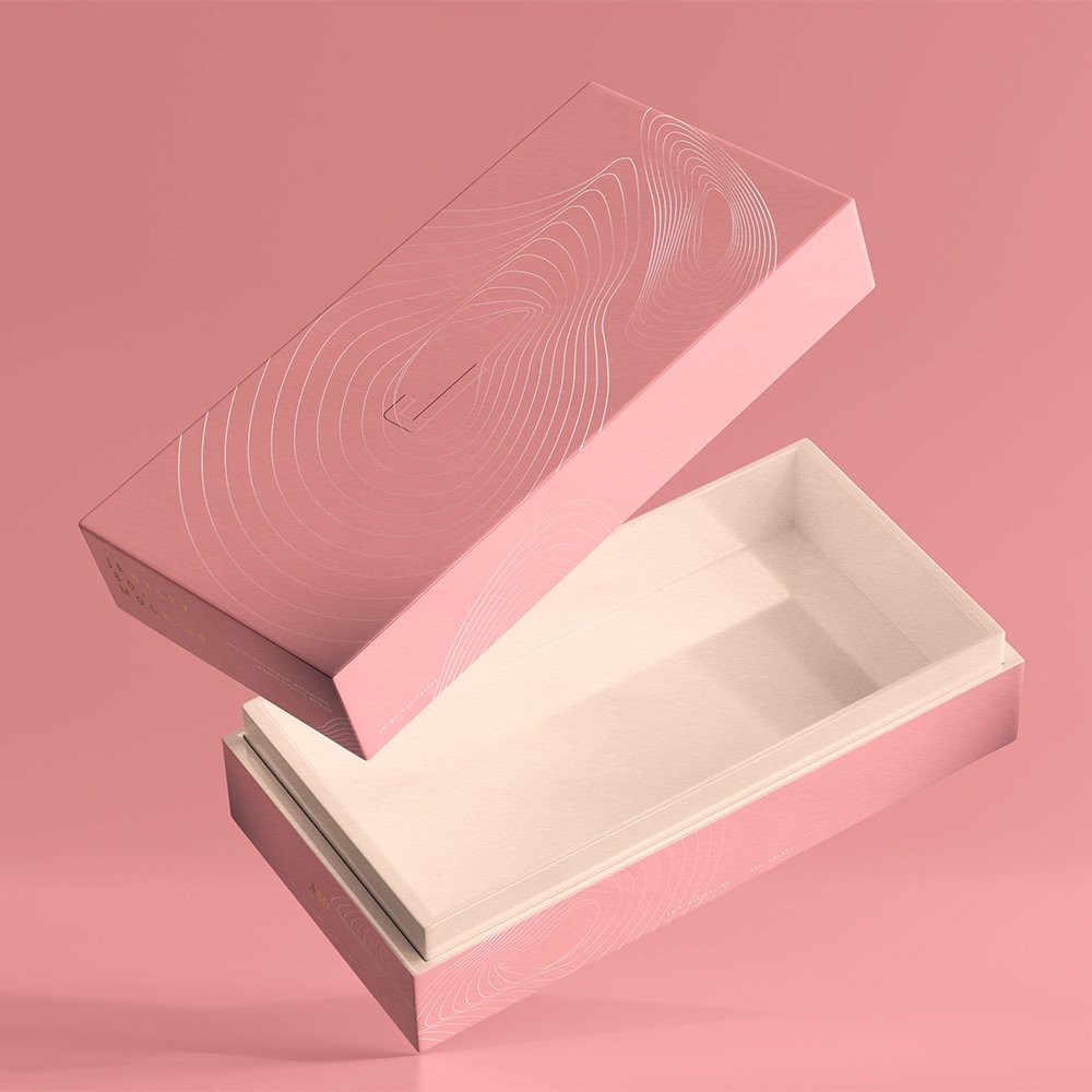 lid off Box and Tray