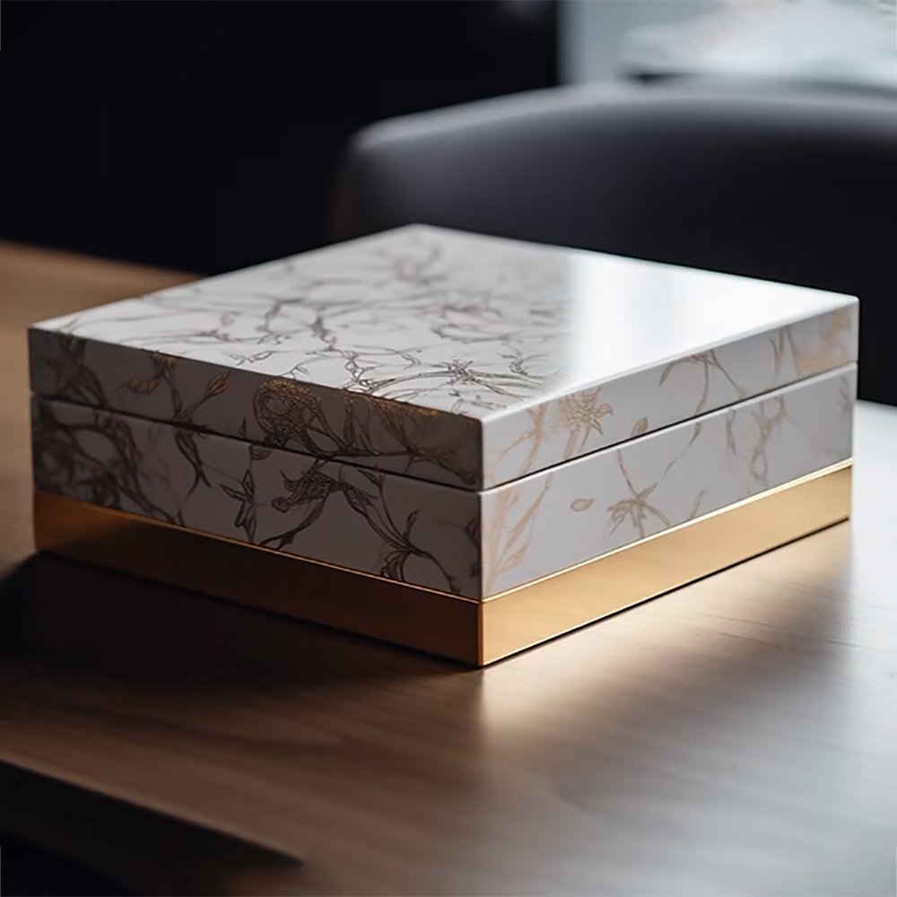 lid off Box and Tray