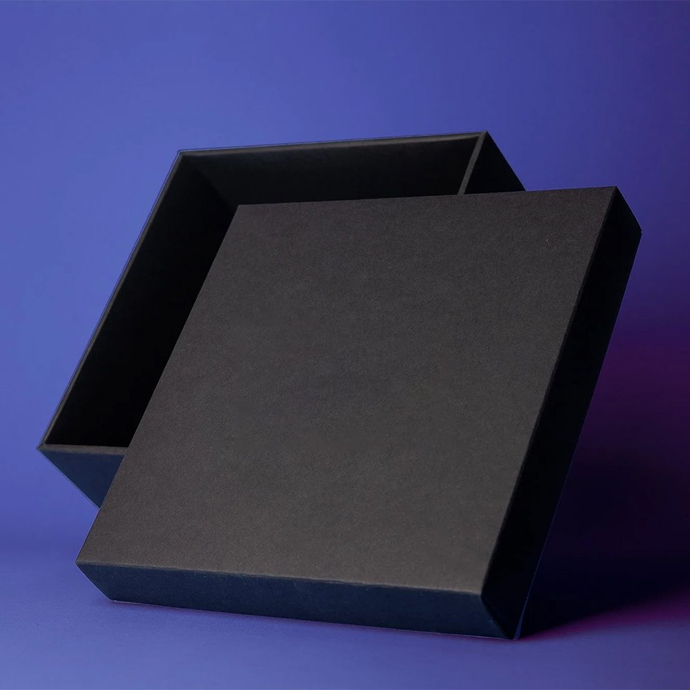 lid off Box and Tray