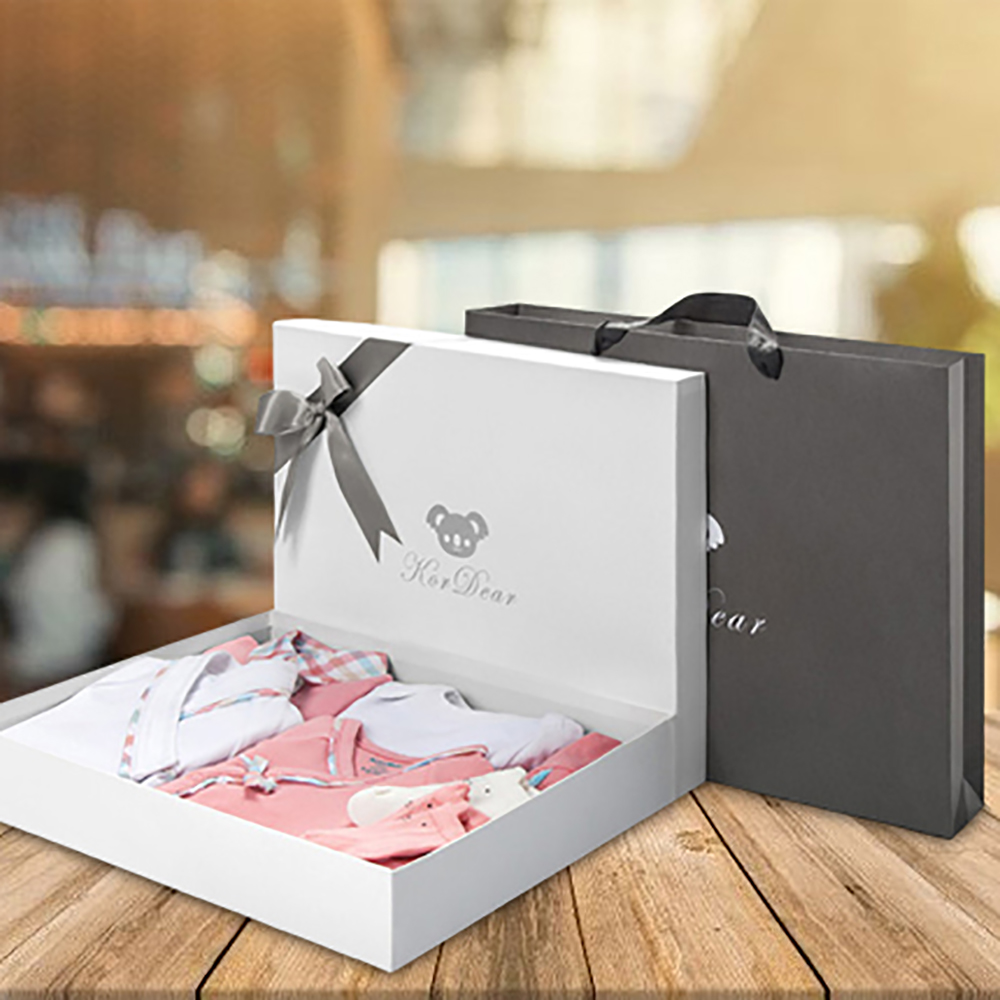 Premium apparel gift boxes for fashion brands