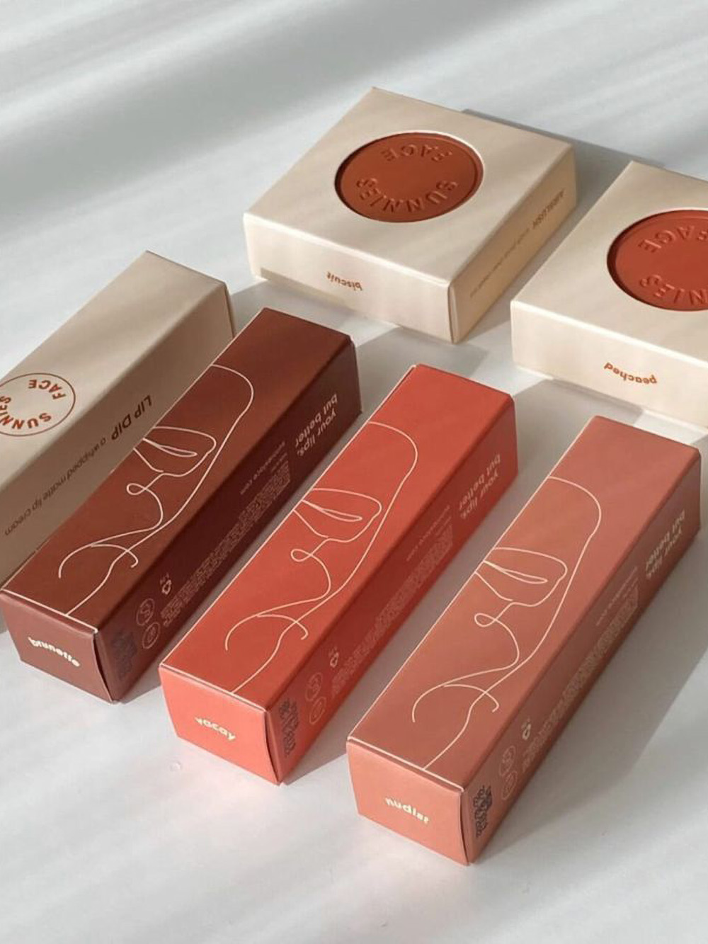 Wholesale custom foundation boxes for cosmetic retailers