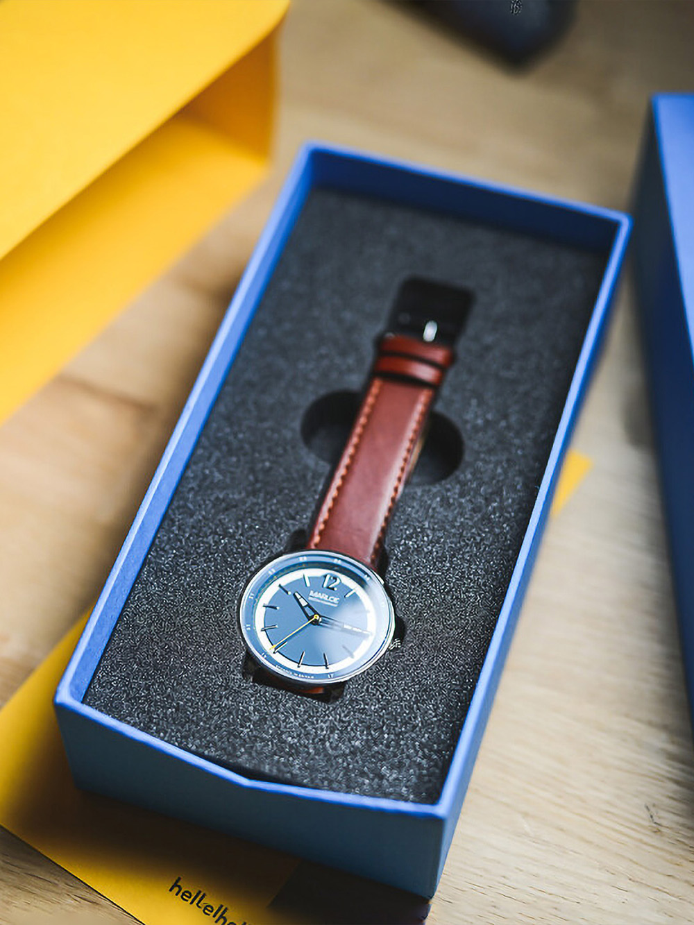 Branded custom wrist watch boxes for retail packaging