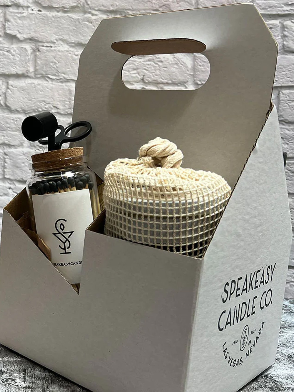 Candle corrugated boxes wholesale in the UK with strong protective packaging for shipping glass jar candles safely