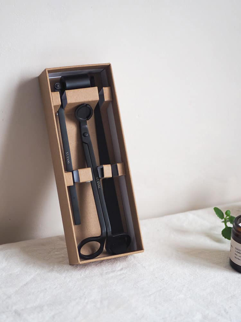 Custom candle accessories boxes wholesale in the UK with premium printed packaging for wick trimmers, snuffers and gift sets