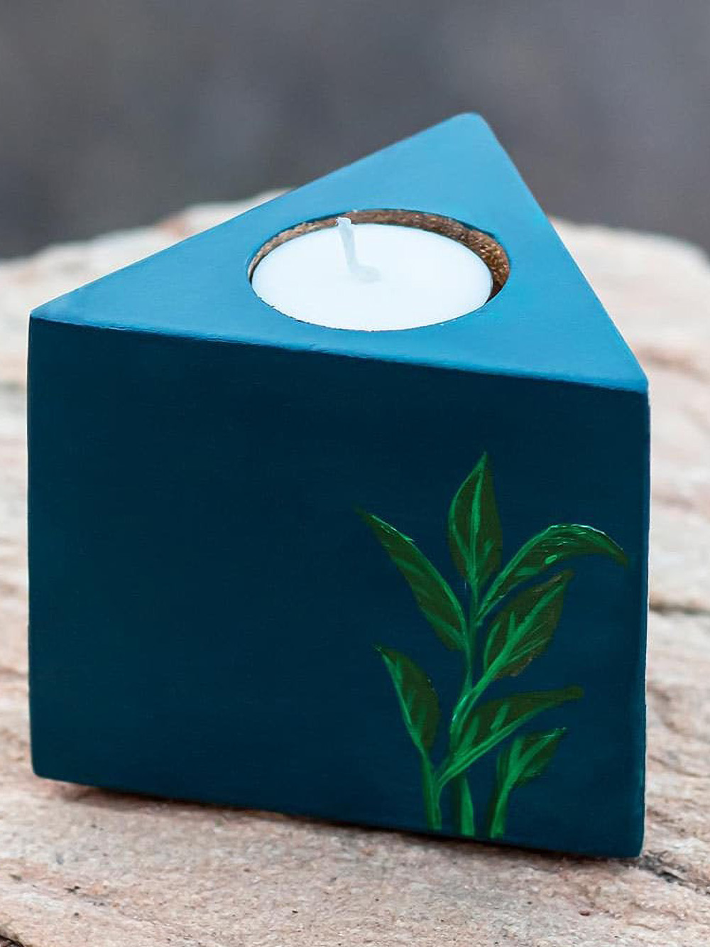 Custom candle accessories boxes wholesale in the UK with premium printed packaging for wick trimmers, snuffers and gift sets