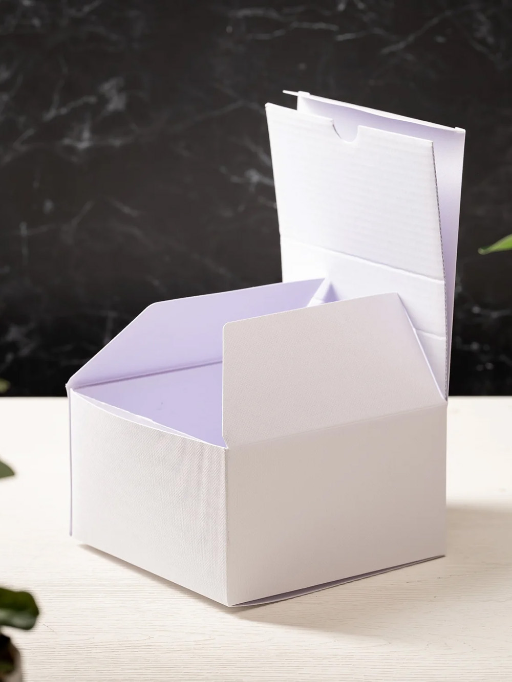 Custom candle boxes with inserts wholesale in the UK with rigid or cardboard packaging for secure jar and glass candle protection