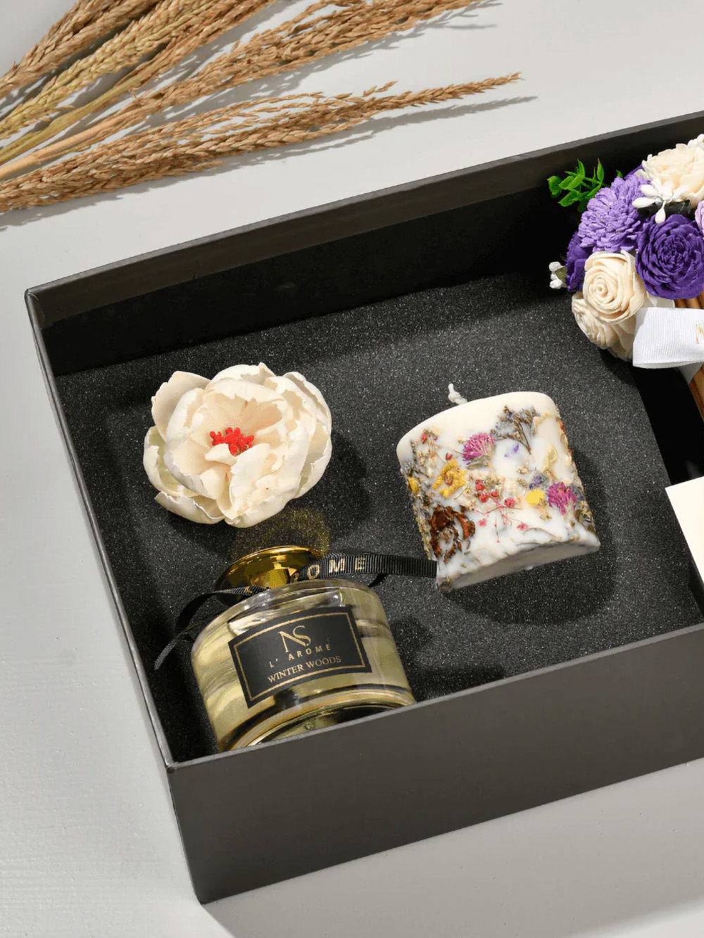 Custom candle boxes with inserts wholesale in the UK with rigid or cardboard packaging for secure jar and glass candle protection