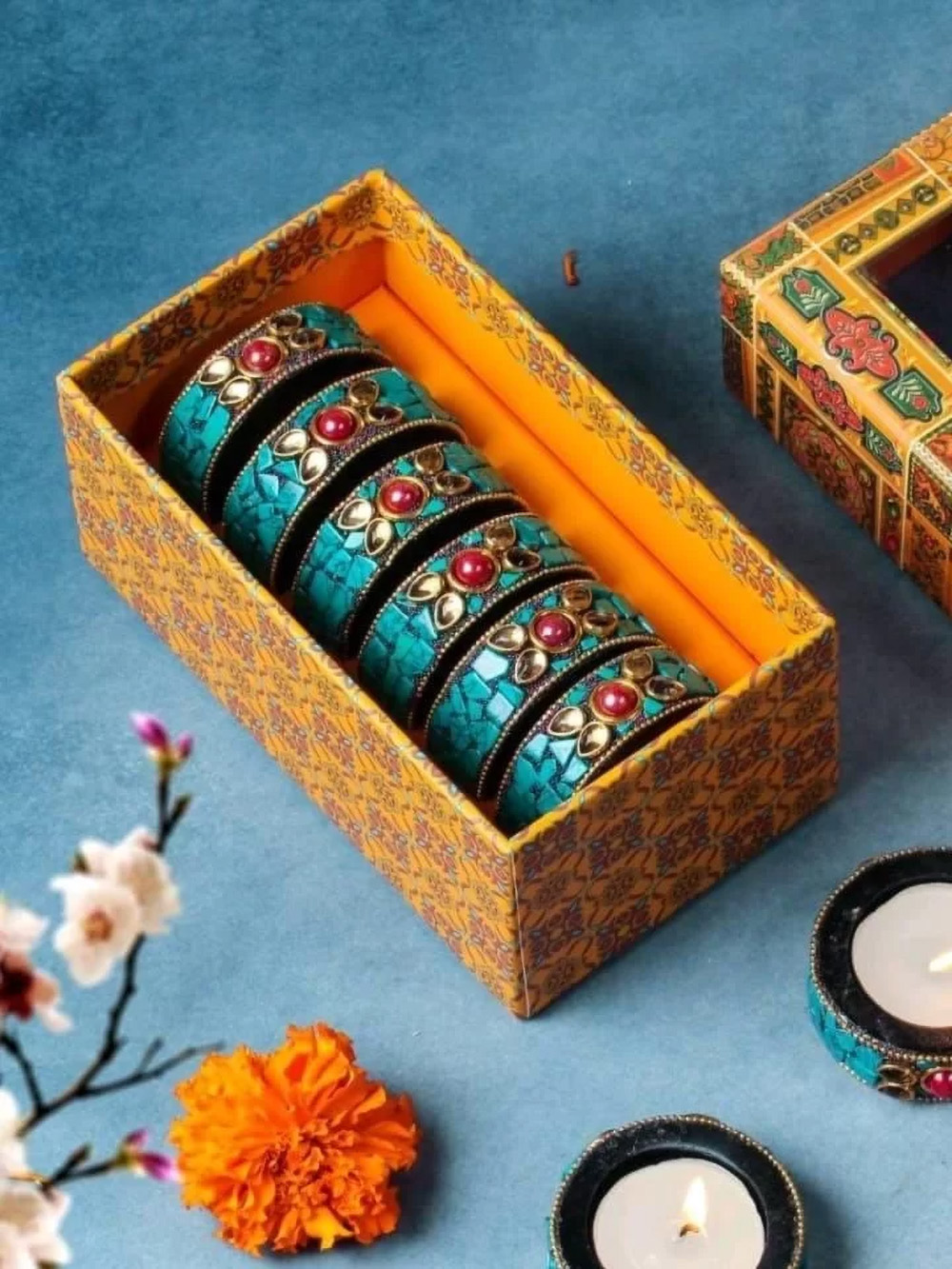 Custom candle boxes with window wholesale in the UK made from rigid or cardboard packaging to showcase jar and glass candles