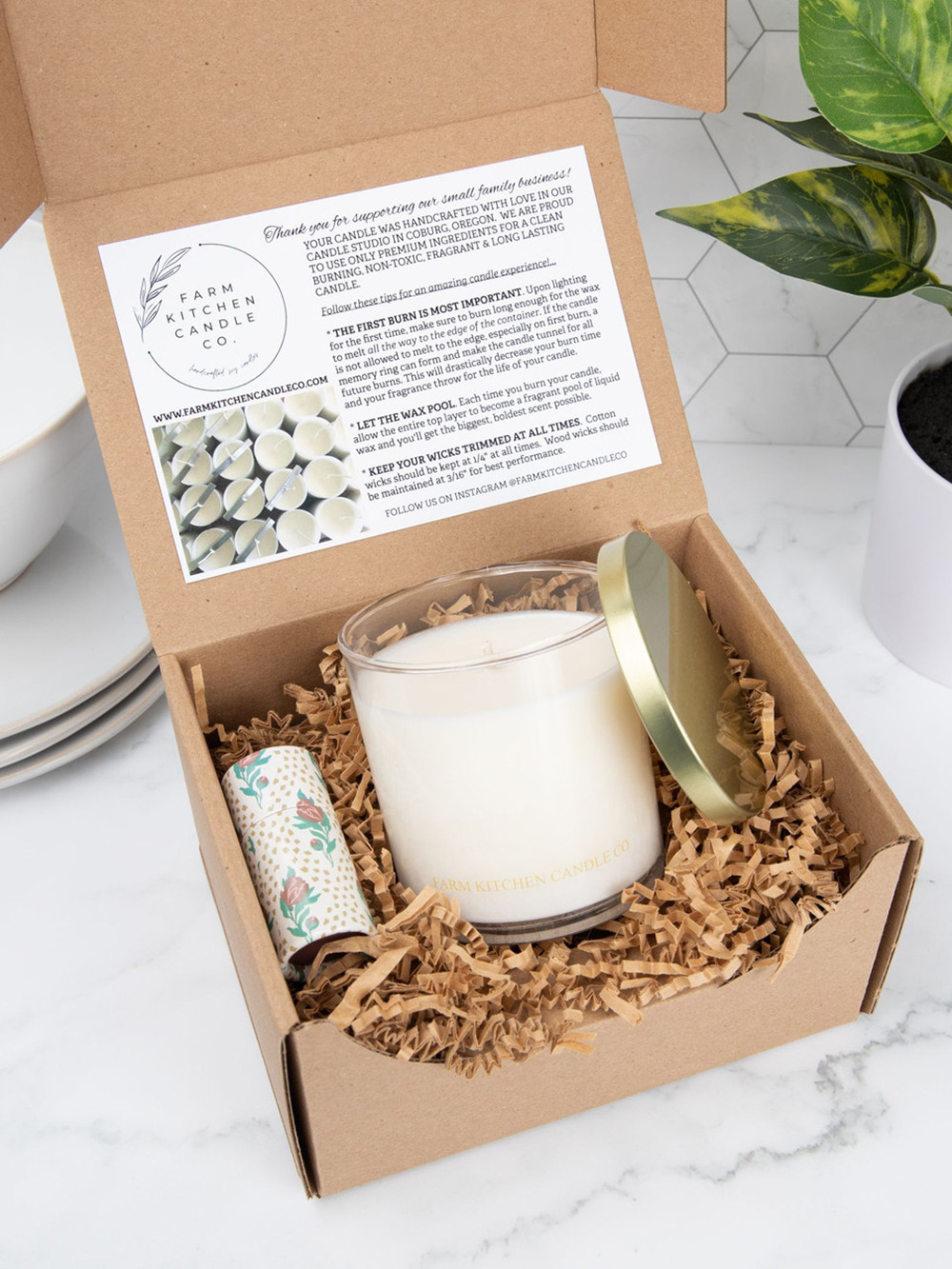 Custom candle subscription boxes UK manufacturer for monthly candle delivery services wholesale