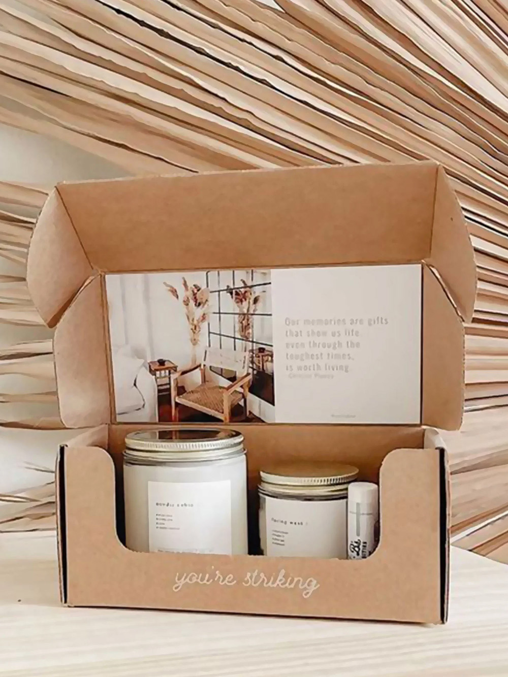 Custom candle subscription boxes UK manufacturer for monthly candle delivery services wholesale