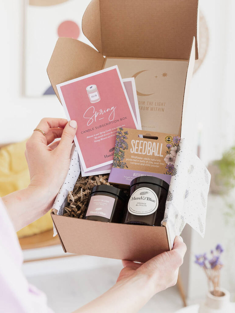 Custom candle subscription boxes UK manufacturer for monthly candle delivery services wholesale