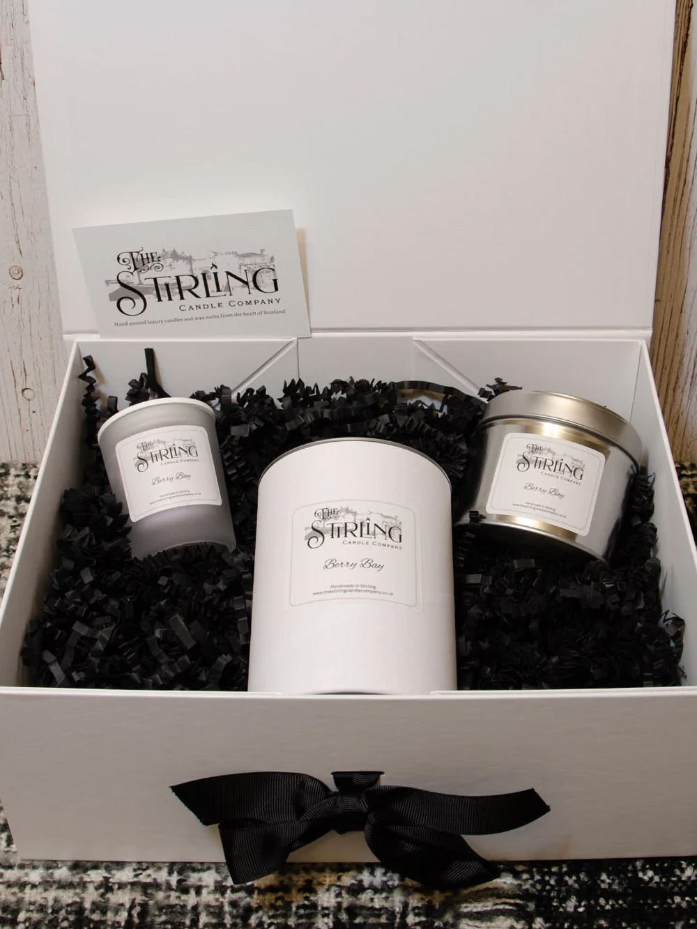 Custom candle gift set packaging with window display and protective inserts