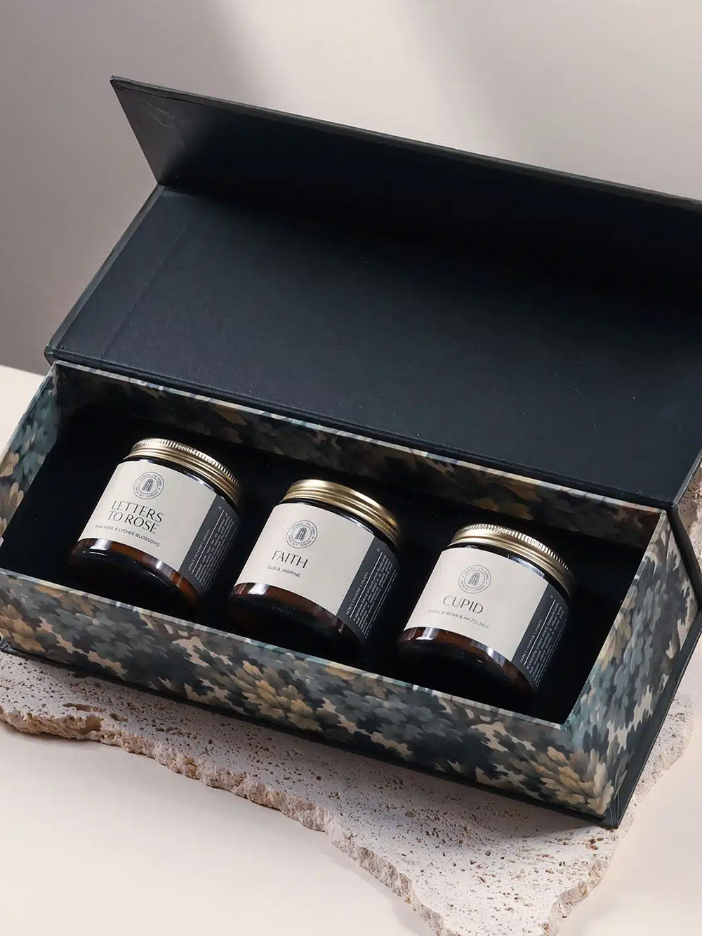 Custom candle gift set packaging with window display and protective inserts