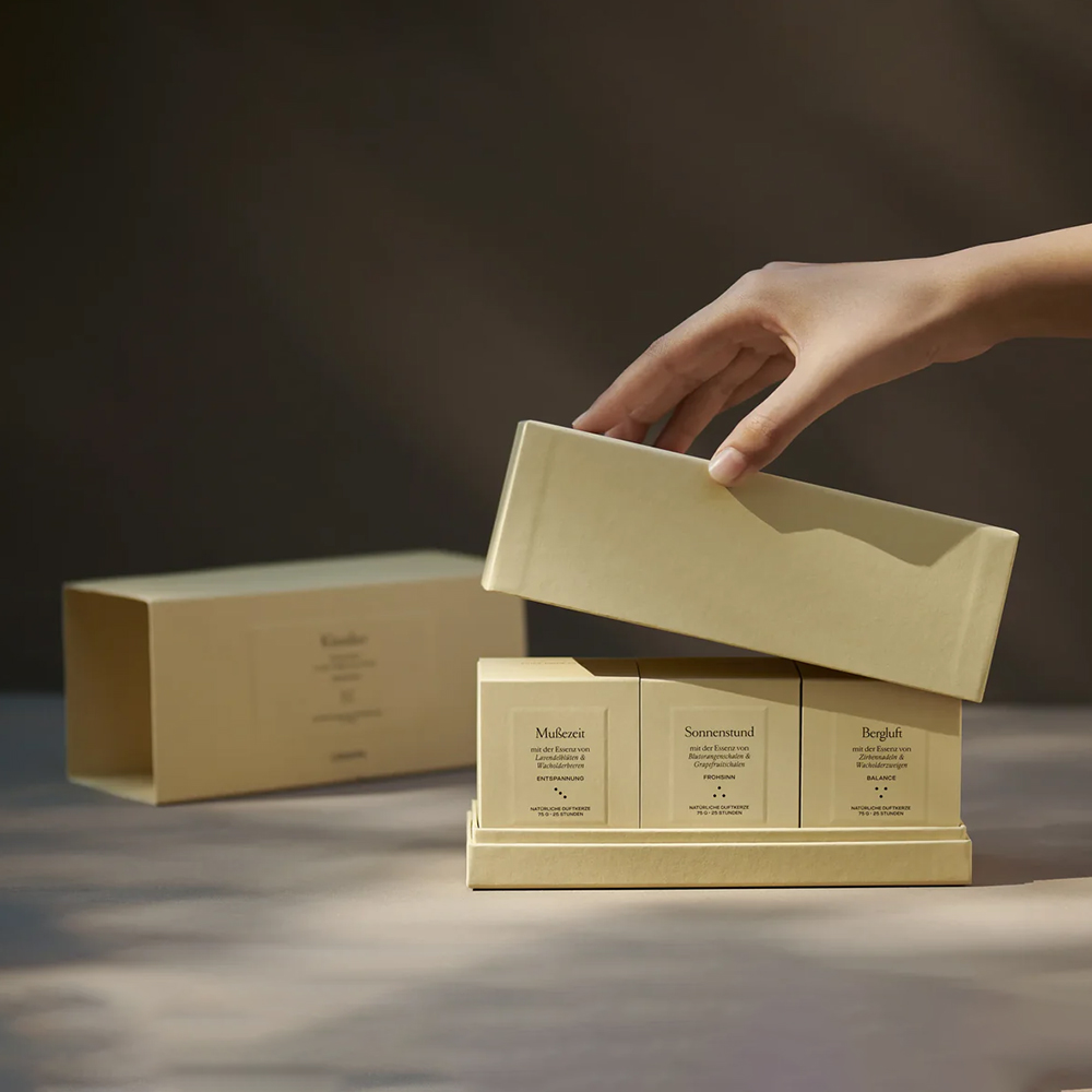 Custom sized candle sleeve and tray packaging boxes for glass jar candles and gift sets UK