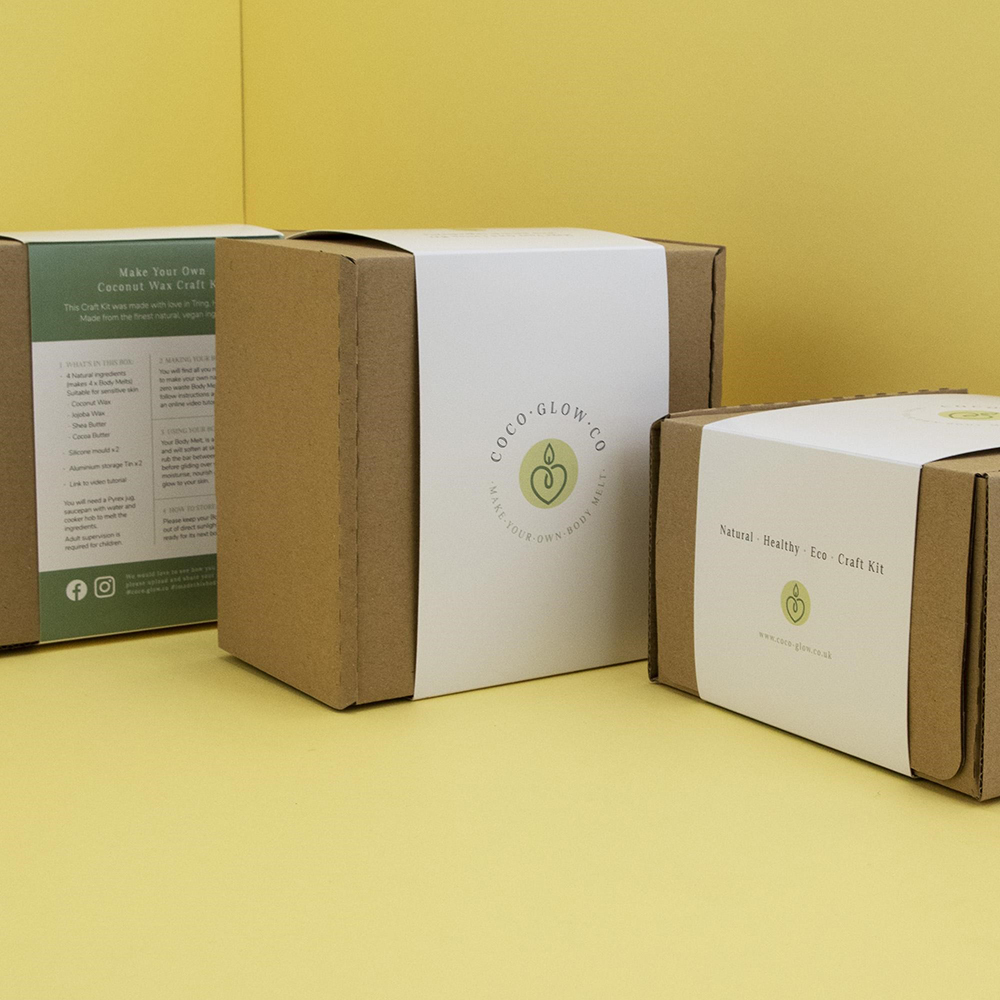 Branded candle shipping mailer boxes with custom inserts for safe ecommerce delivery across the UK