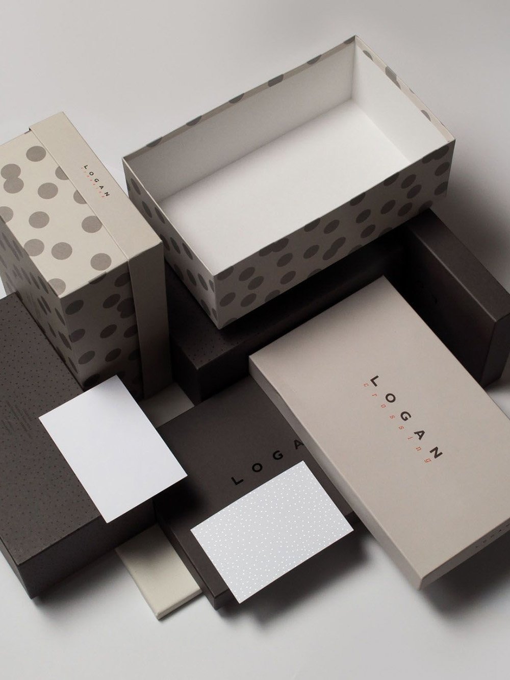 Durable Custom Straight Tuck Boxes for cosmetics and gifts