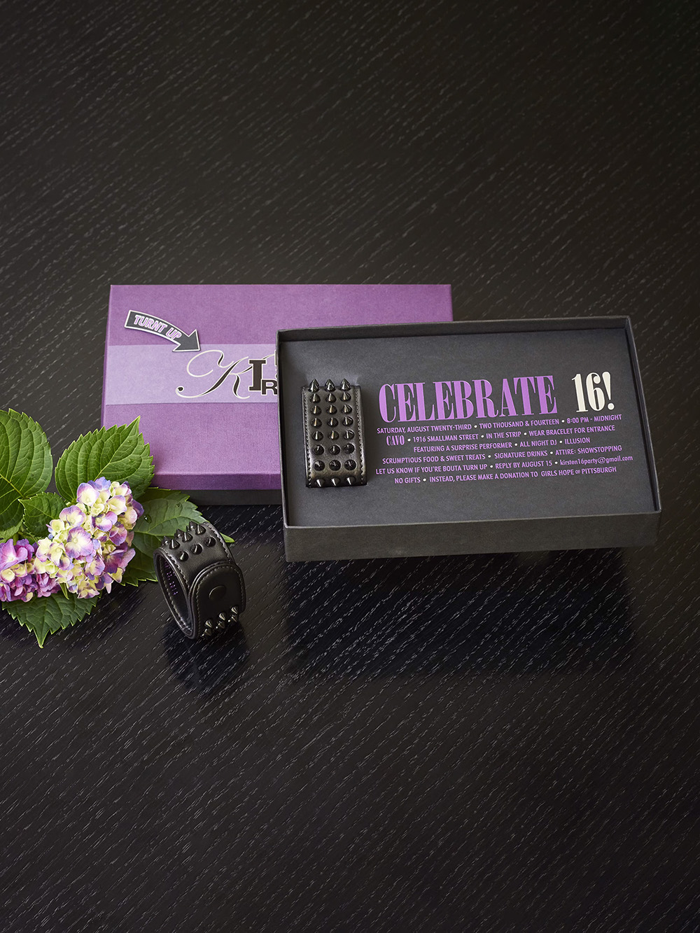 Premium rigid box designed for invitation cards packaging