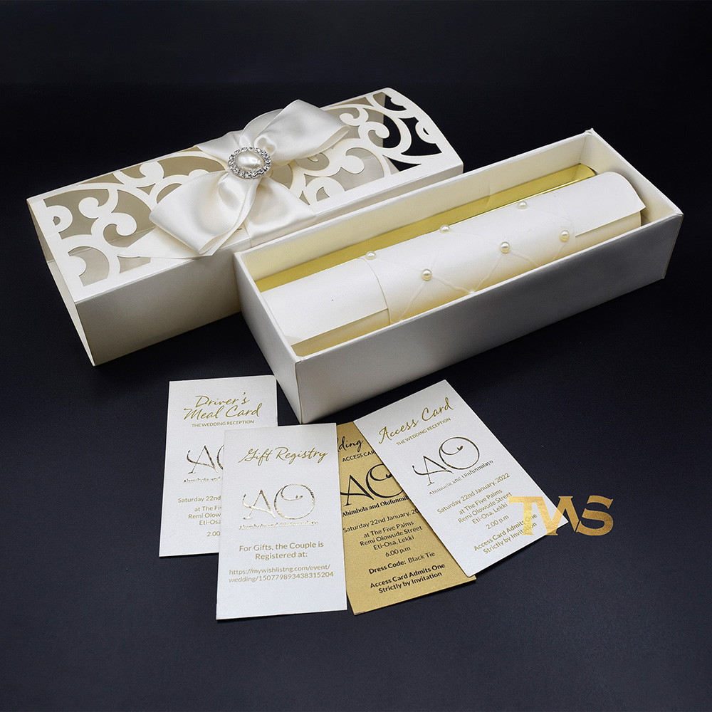Luxury invitation rigid box for premium event packaging