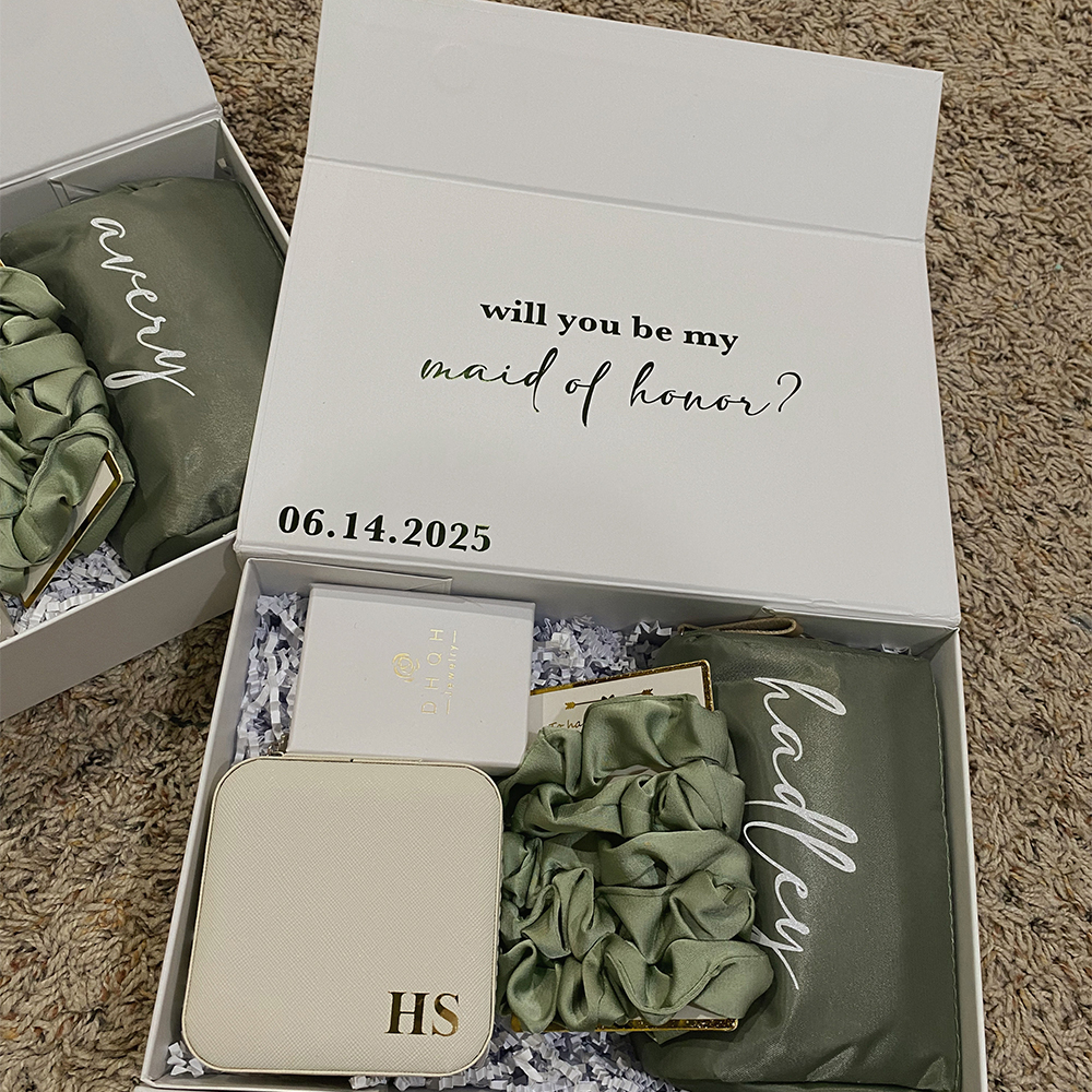 Custom Bridesmaid Boxes