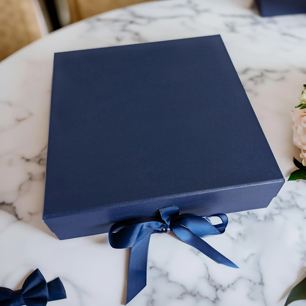 Custom Bridesmaid Boxes