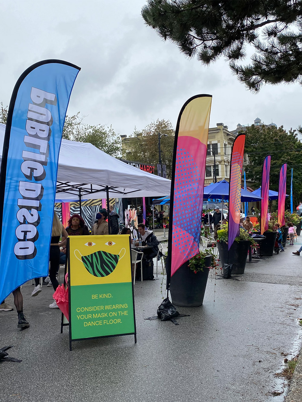 Custom Flags Banner Printing with custom promotion & branding