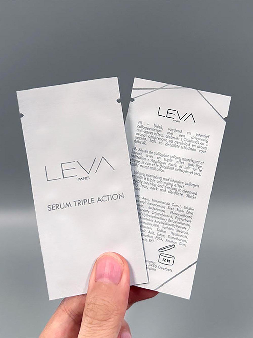 Foil Stamped Pouches for cosmetic packaging