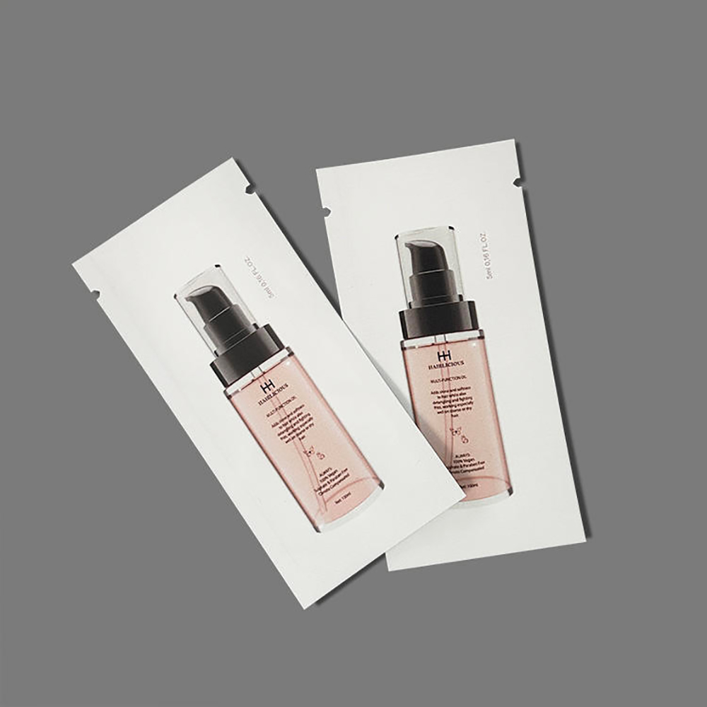 Foil Stamped Pouches for cosmetic packaging