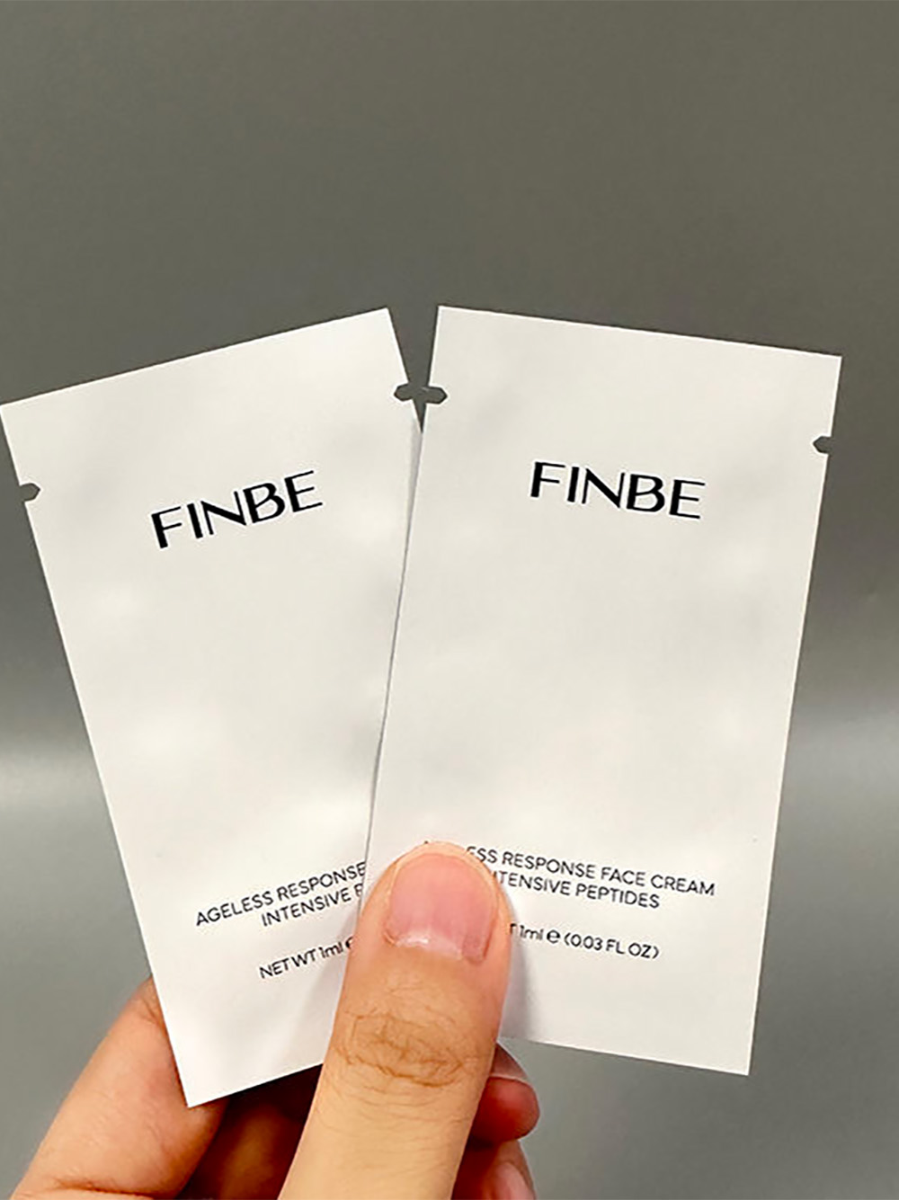 Foil Stamped Pouches for cosmetic packaging