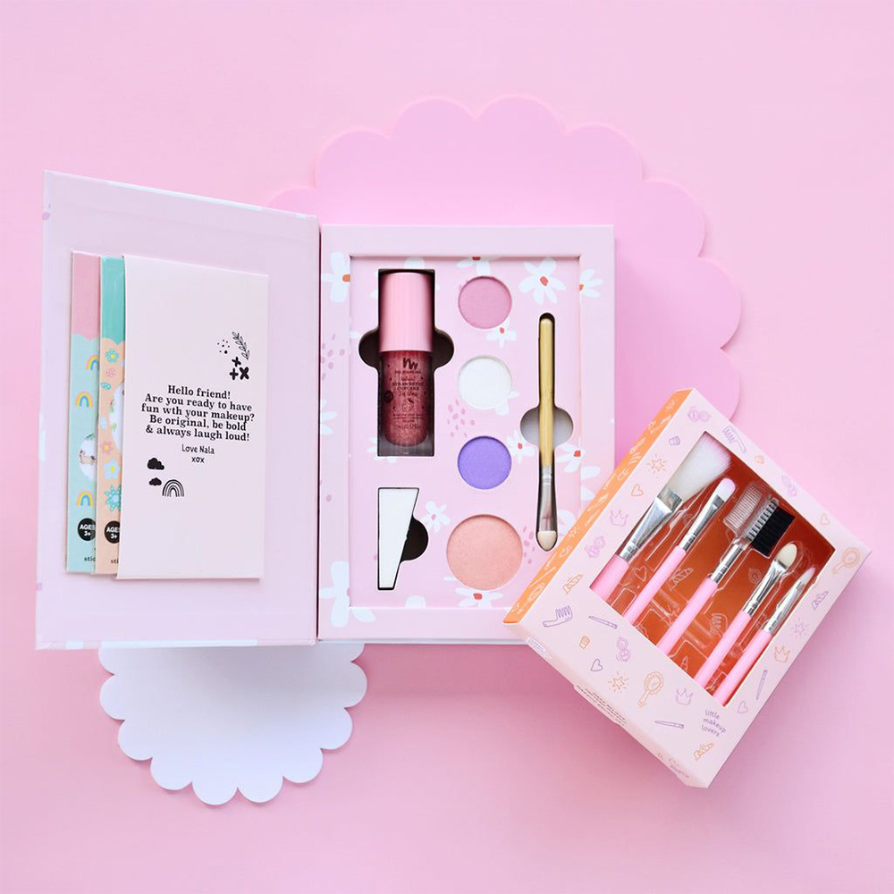 Makeup Kit Boxes