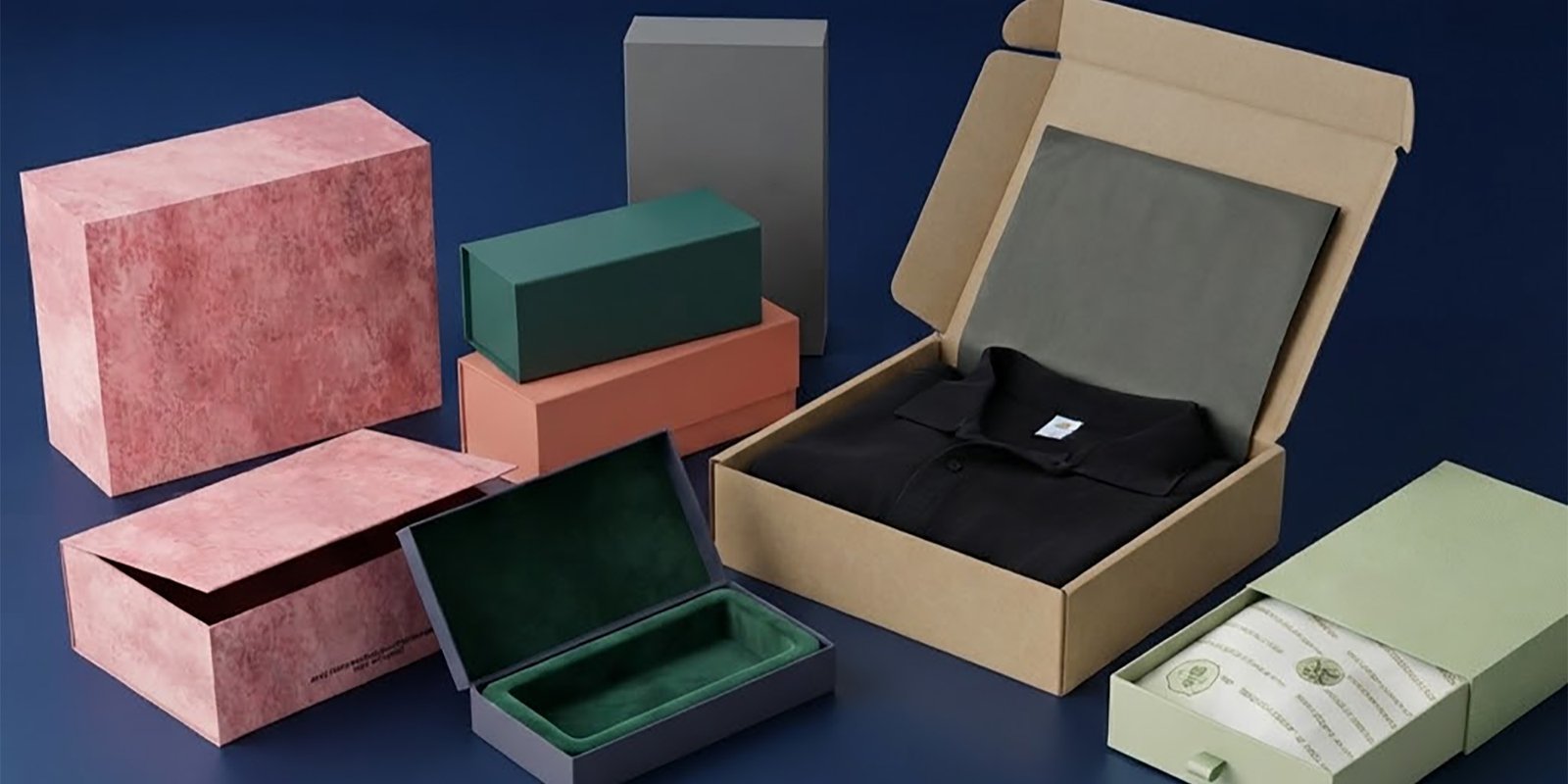 Clothing mailer boxes
